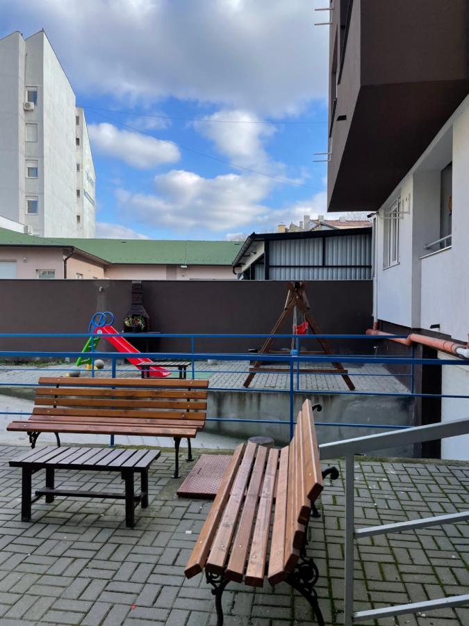 Apartament Yellow Ns Nowy Sad Zewnętrze zdjęcie